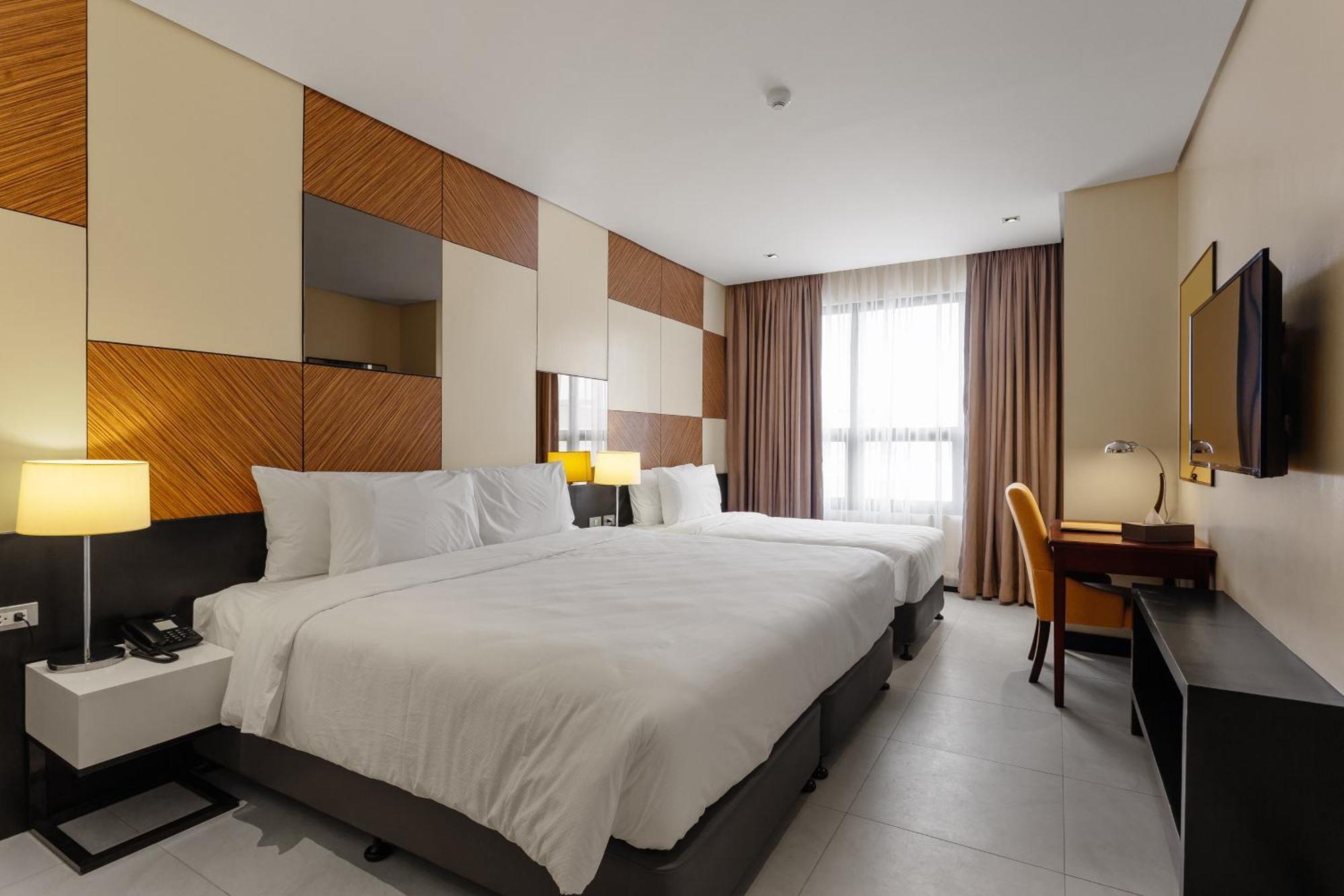 Summit Hotel Tacloban Kültér fotó