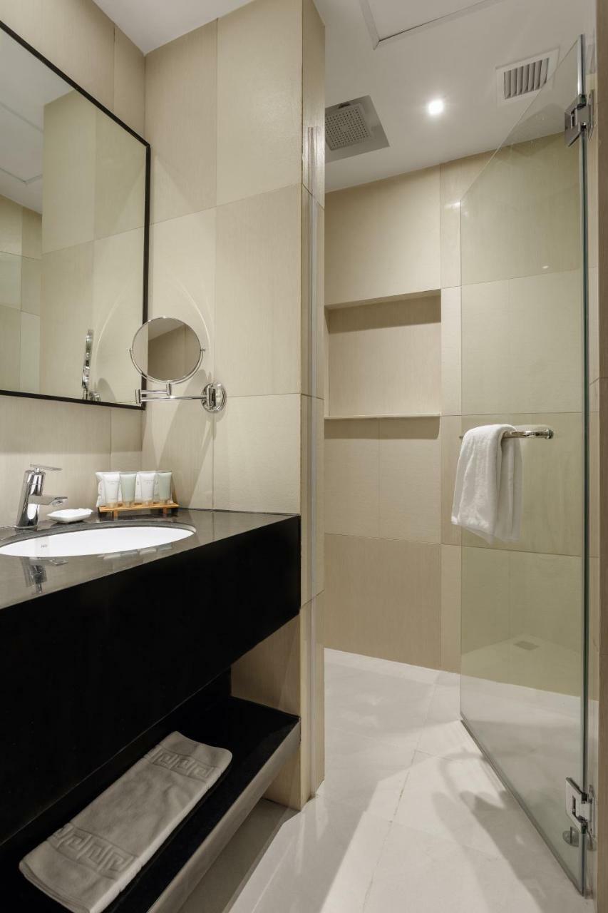 Summit Hotel Tacloban Kültér fotó