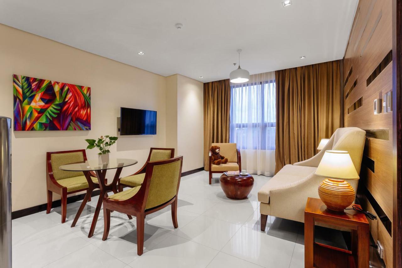 Summit Hotel Tacloban Kültér fotó