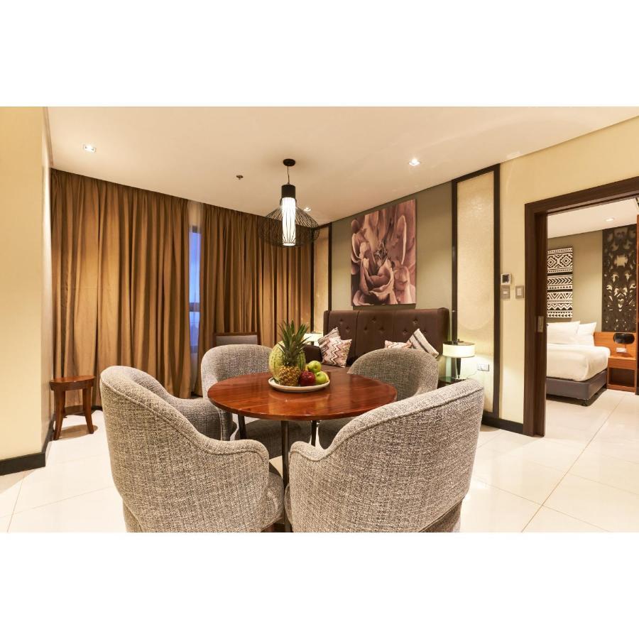 Summit Hotel Tacloban Kültér fotó